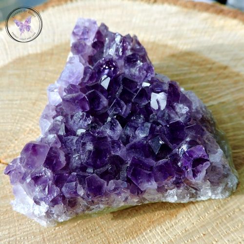 Amethyst Healing Jewellery  and  Crystals